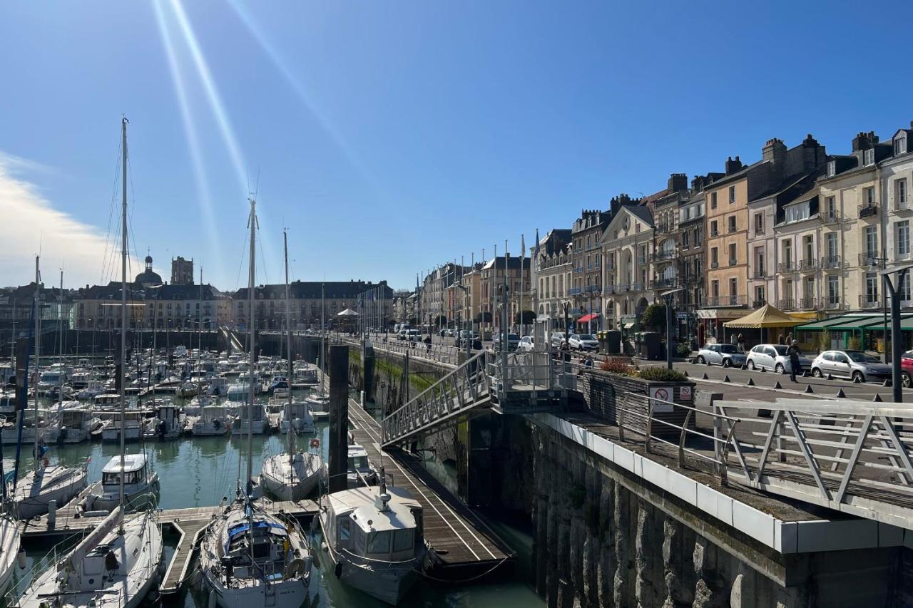 ディエップDm 18 - Entre Port Et Mer 1Er Etageアパートメント エクステリア 写真