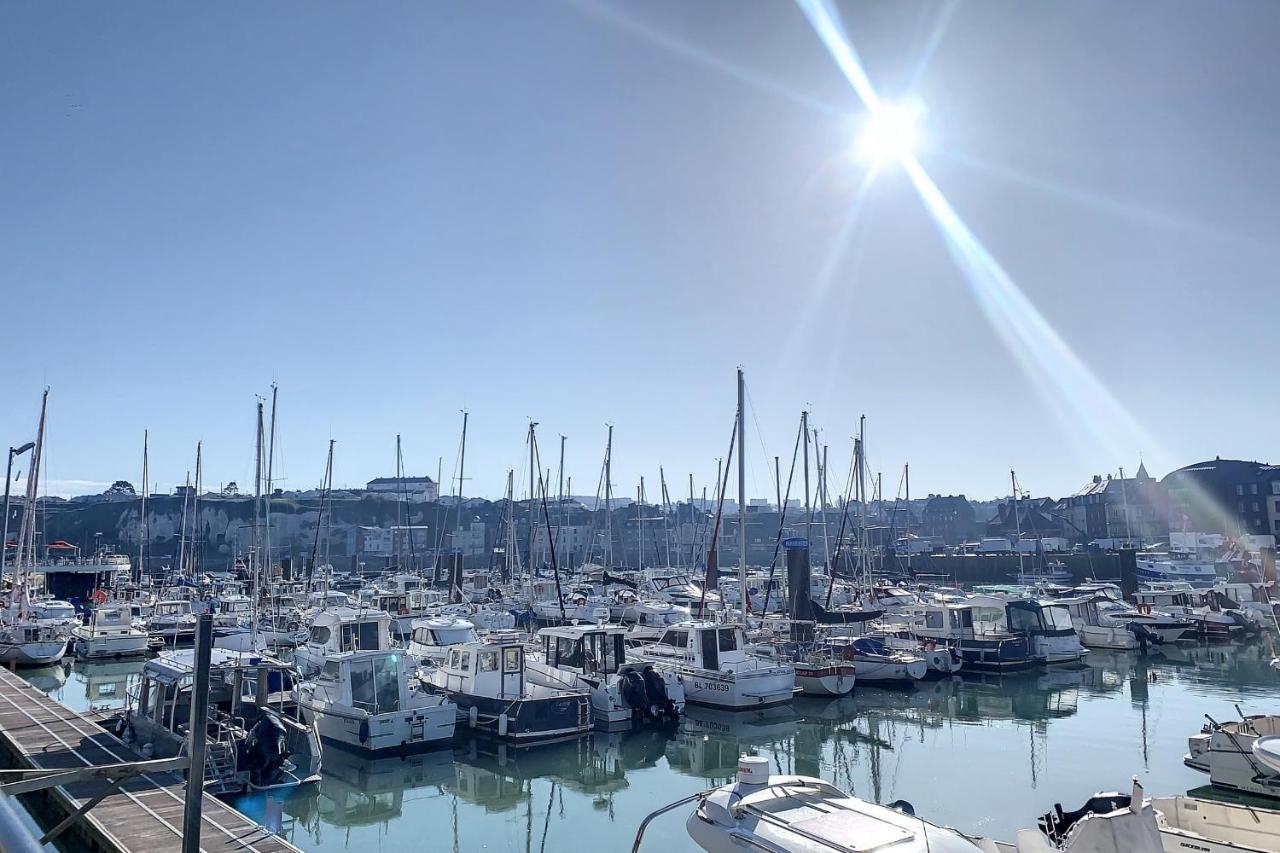ディエップDm 18 - Entre Port Et Mer 1Er Etageアパートメント エクステリア 写真